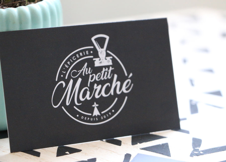 Création d'un logo pour l'épicerie Au petit Marché à la Gouesnière